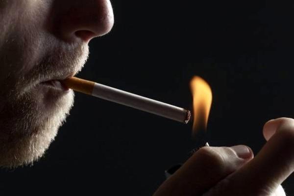 فوت سالانه 60 هزار ایرانی به علت مصرف دخانیات